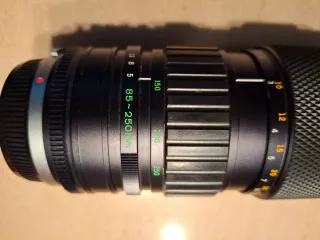 Objetivo Olympus Zuiko OM 85 - 250