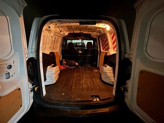 Ford Transit Courier 2015