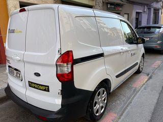 Ford Transit Courier 2015
