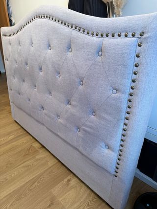 Cabecero Westwing capitoné gris elegante