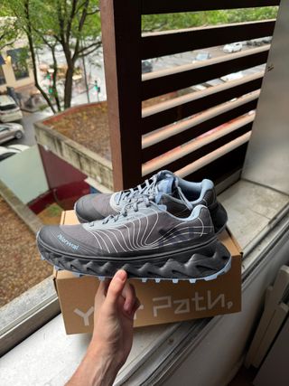 Zapatillas NNormal Tomir 2.0 Gore-Tex.