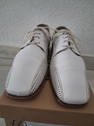 Zapatos de Piel Blancos Elegantes Talla 41