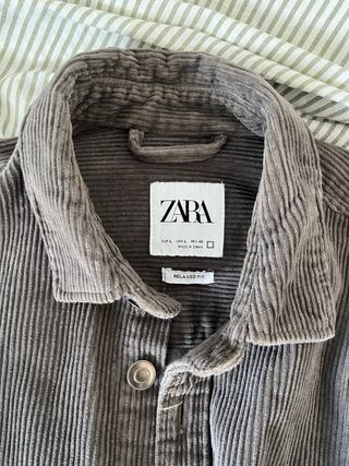 Sobrecamisa gris Zara mujer