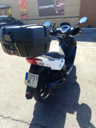 Kymco Agility City 125cc Scooter