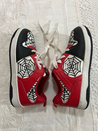 Zapatillas Marvel Spiderman Talla 37