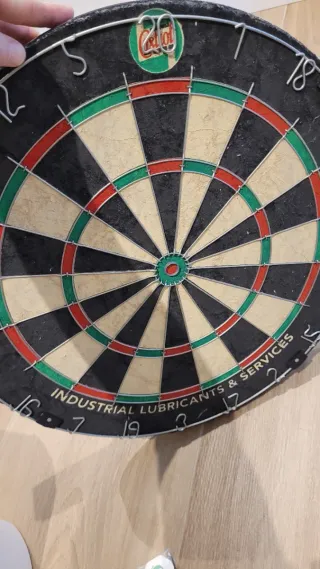 Diana de dardos vintage Castrol