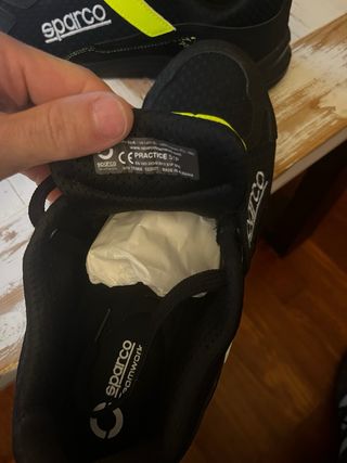 Zapatos Sparco Negros y Amarillos