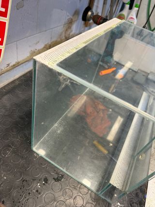 Terrario Eheim sin usar