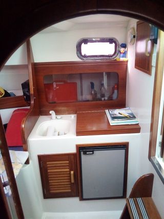 Embarcación Astinor 740 Fly in bridge