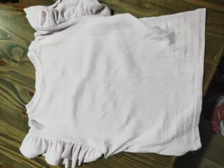 Camiseta Zara volantes rosa talla M