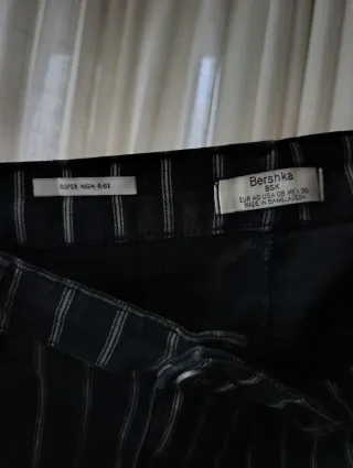Pantalones Bershka T40 rayas