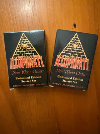 Juego de Cartas Illuminati Steve Jackson Games