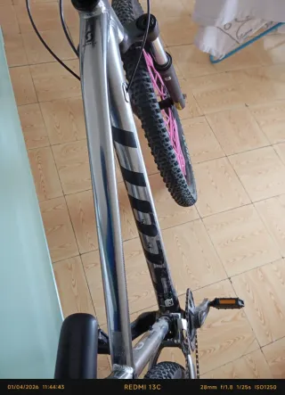 Bicicleta Scott Montaña Ruedas Rosas