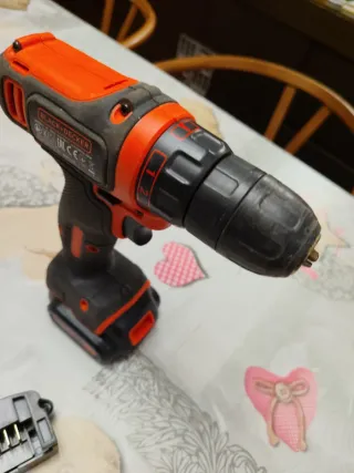 Taladro Black+Decker Batería Cargador
