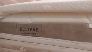 Colchón Viscoelástico 135cm. 1 año.