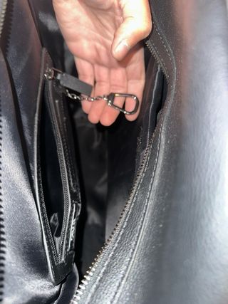 Mochila Zara Tachuelas Negra