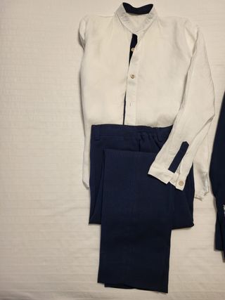 Traje comunión azul marino talla 14