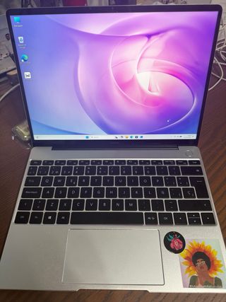 Huawei LAPTOP-VV18CE7S como nuevo