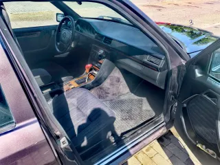 Mercedes- W124 ranchera acepto cambio ITV 03/28