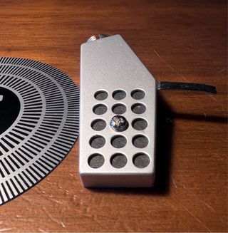 Portacápsulas y Estroboscopio Lenco