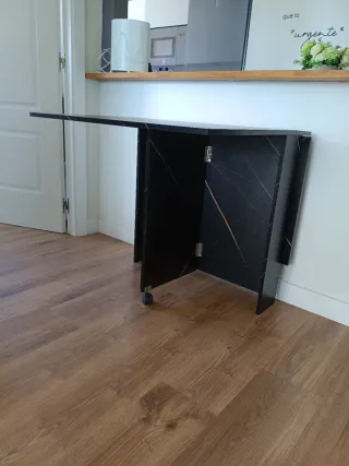 Mesa comedor plegable diseño .