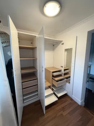 Armario IKEA blanco compartimentado