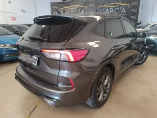 Ford Kuga 2021