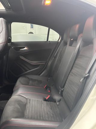 Mercedes-Benz Clase A Amg techo solar