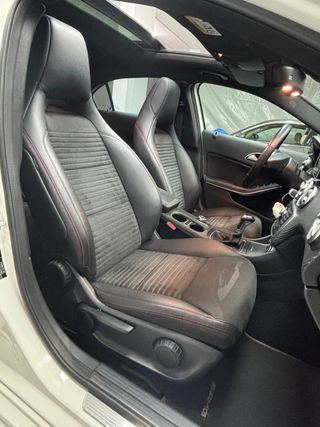 Mercedes-Benz Clase A Amg techo solar