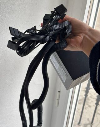 Fuente de poder Corsair CV650 650W