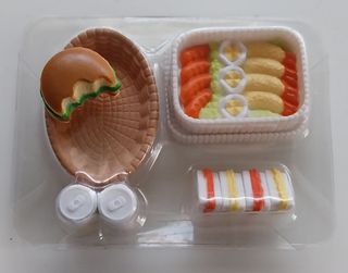 Coche familiar Sylvanian Families y Familia Conejo