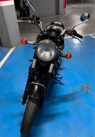 Triumph Bonneville 900 EFI