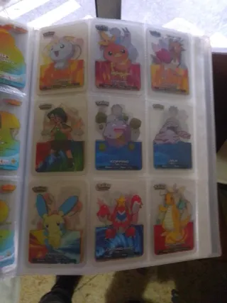 230 Cromos Pokémon en perfecto estado