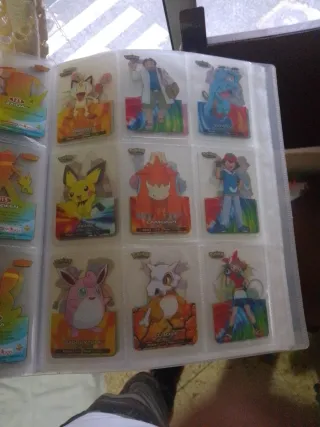 230 Cromos Pokémon en perfecto estado