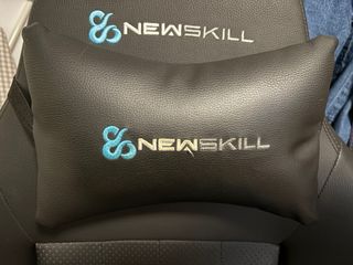 Silla Gaming Newskill Negra y Azul