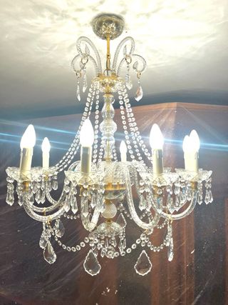 Lámpara baja de araña de cristal de roca