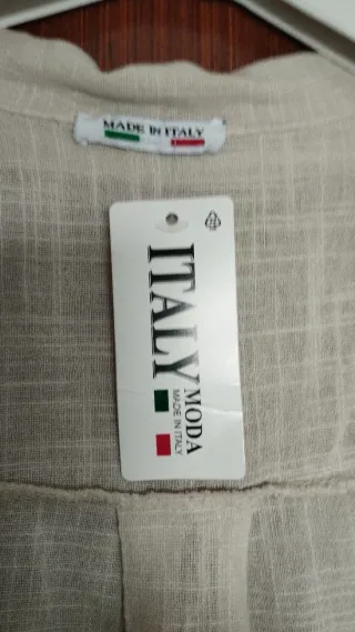 Camisa beige anudada 100% algodón