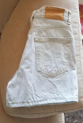 Pantalón corto tejano  Zara