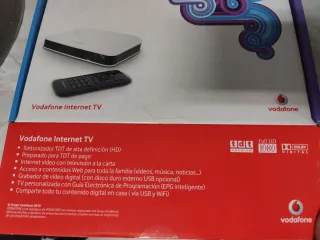Sintonizador TDT HD y Router ADSL Vodafone