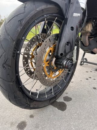Ducati Multistrada 950 Roja