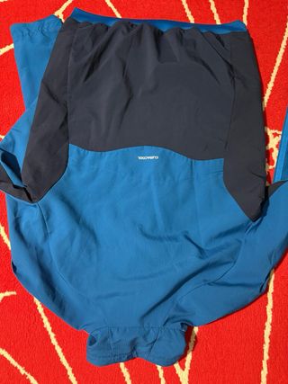 Chaqueta Adidas Azul y Negra