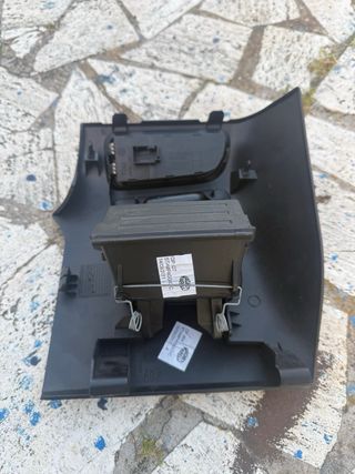 Vano portaoggetti Fiat Punto Evo con tasti