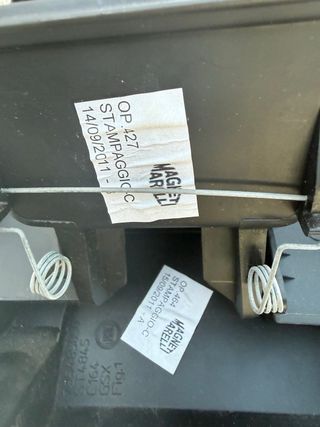 Vano portaoggetti Fiat Punto Evo con tasti