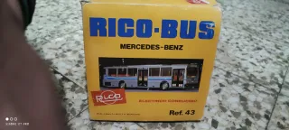 Giocattoli Rico Bus Mercedes Benz in Latta