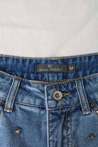 Pantalón corto vaquero tachuelas nuevo