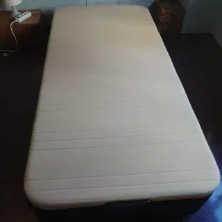 2 canapés 90 + 1 colchón nuevo