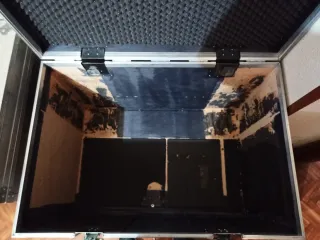 2 Baúles Flight Case aluminio con ruedas