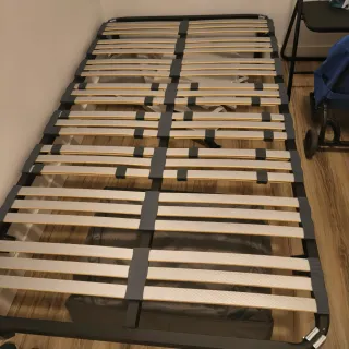 Somier 105cm con patas y colchón