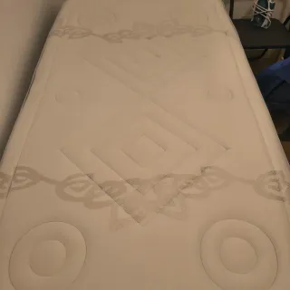 Somier 105cm con patas y colchón