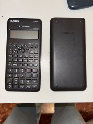 Calculadora Casio fx-82M S-V.P.A.M.